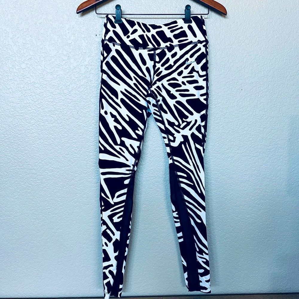 Nike Dri-Fit Running Blacl White Zebra Stripe Leggings XS